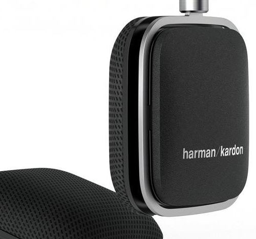 Harman Kardon Soho Headphones Review - Ear Pad Close-up - Tech We Like