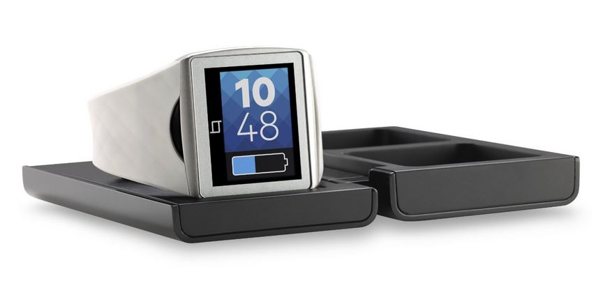 Qualcomm Toq Smartwatch Review - Tech We Like - Charging Cradle