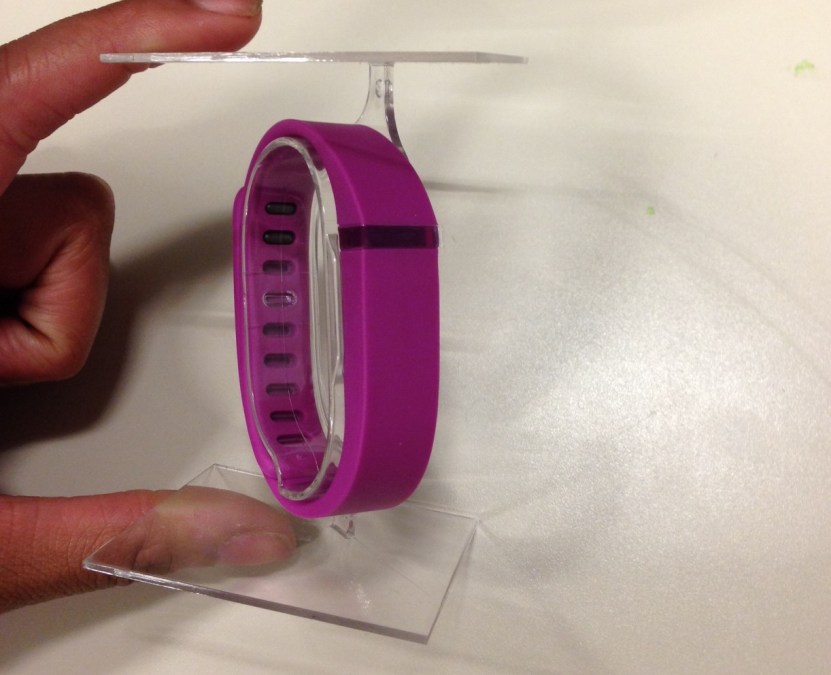 Fitbit Flex Wireless Activity and Sleep Tracker Wristband Review - Cruz (1)