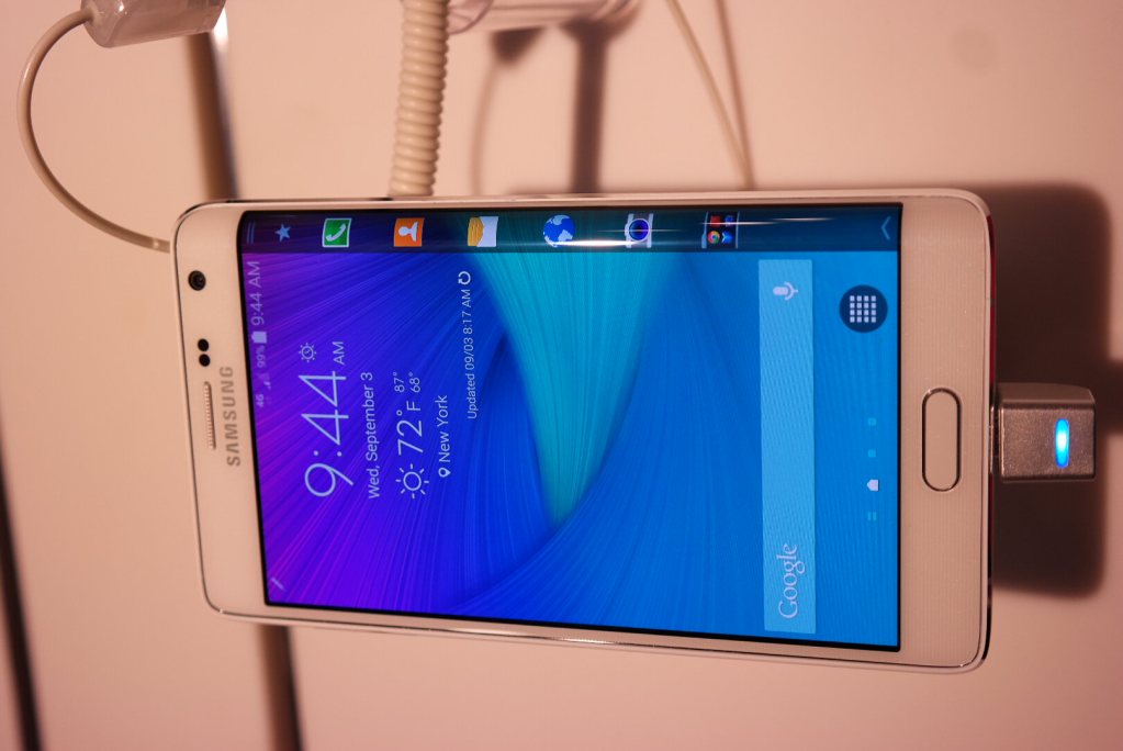 Samsung Galaxy Note 4 Edge - Samsung Gear S- Unpacked 2014  (2)