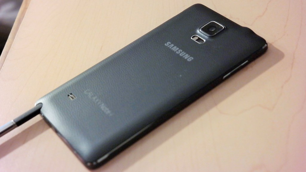 Samsung Galaxy Note 4 Review - Smartphone - Analie Cruz (7)