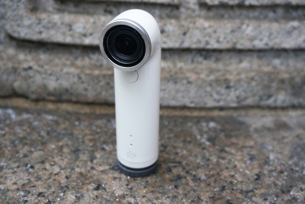 HTC Re Camera Review - Wide-Angled Lens Analie Cruz (4)