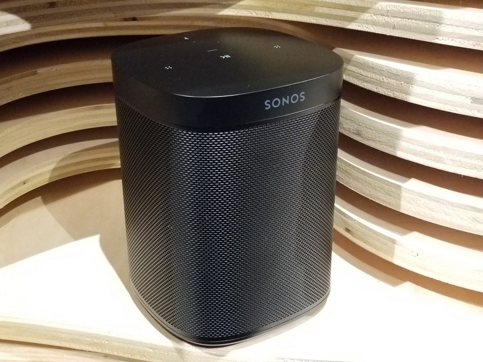 One Smart Review - Sonos Sound and Amazon Alexa Make a Great Duo -